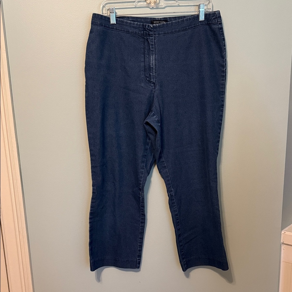 New York & Company Jeans